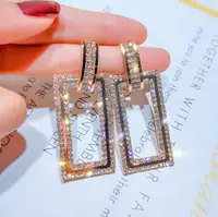 Fashion gold crystal rhinestone earrings For Women Wholesale N911138 
Fashion gold crystal rhinestone earrings For Women Wholesale N911138