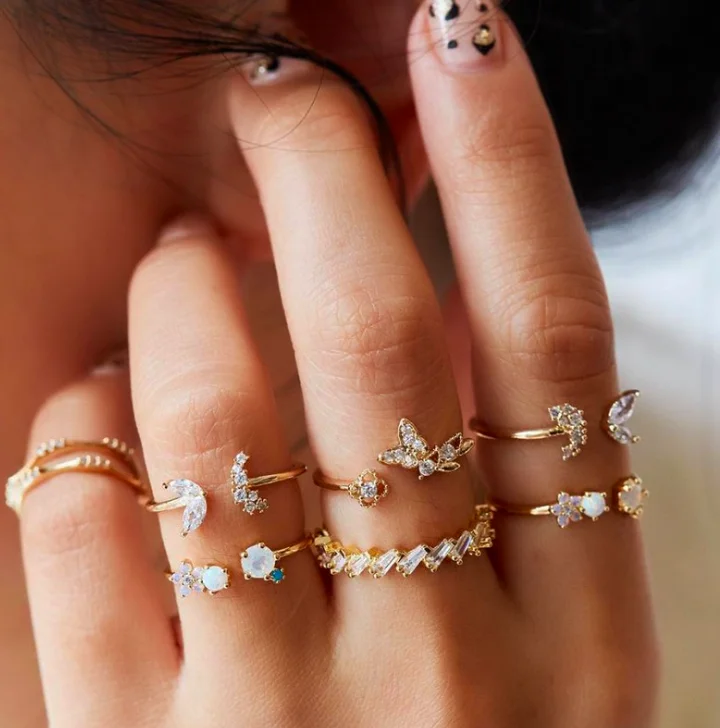 jialin jewelry women ins vintage summer Bohemia gold alloy diamond double 7 sets gold charm butterfly ring
jialin jewelry women ins vintage summer Bohemia gold alloy diamond double 7 sets gold charm butterfly ring