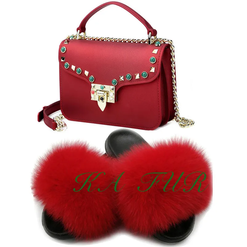 Fashion Style Real Fox Fur Slides Slippers And Multicolor designer Cross-body ladys Bag Sets matching for slipper
Fashion Style Real Fox Fur Slides Slippers And Multicolor designer Cross-body ladys Bag Sets matching for slipper