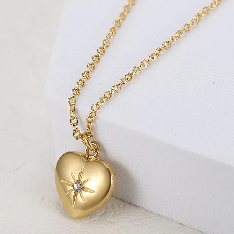 INS Popular Design 18K Gold Plated Titanium Steel CZ Heart Pendant Necklaces Shiny Diamond Star Necklaces
INS Popular Design 18K Gold Plated Titanium Steel CZ Heart Pendant Necklaces Shiny Diamond Star Necklaces