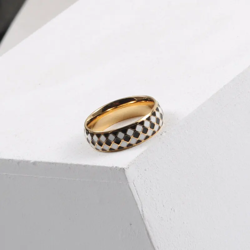 Joolim Jewelry Wholesale 18K Gold Plated White & Black Mosaic Ring Stainless Steel Rings for Women Dainty Rings
Joolim Jewelry Wholesale 18K Gold Plated White & Black Mosaic Ring Stainless Steel Rings for Women Dainty Rings