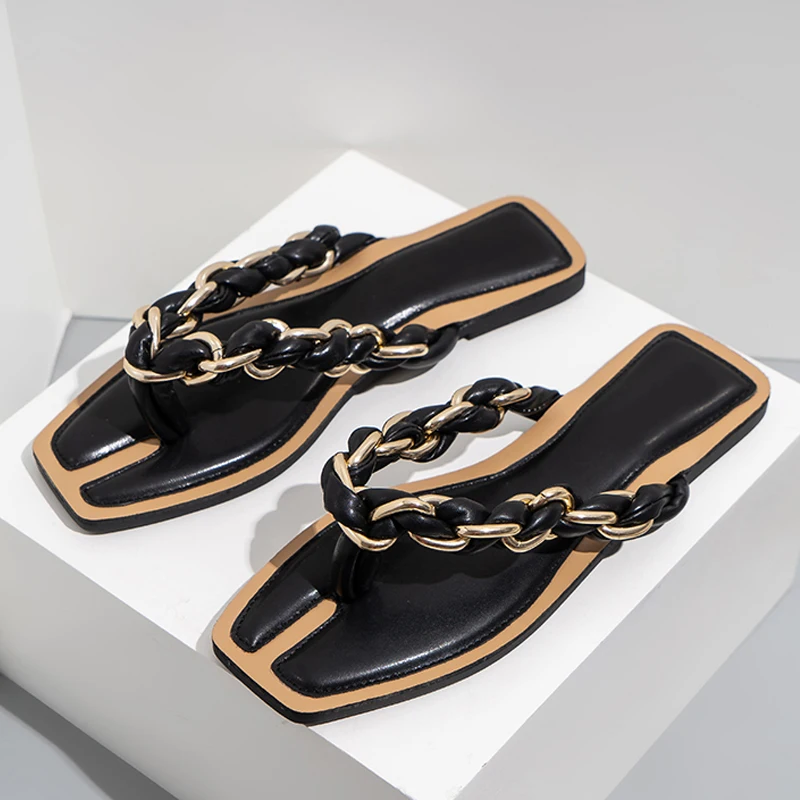 2022 New Women Flat Slippers Flip Flops Summer Ladies Fashion Square Toe Chain Weaving Strap Sandals Outdoor Beach Shoes
2022 New Women Flat Slippers Flip Flops Summer Ladies Fashion Square Toe Chain Weaving Strap Sandals Outdoor Beach Shoes