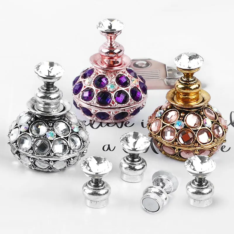 1 Set Luxury Crystal Magnetic Nail Tips Practice Training Display Stand Holder Alloy False Nails Showing Shelf Manicure Tools, Gold/silver/pink/purple
1 Set Luxury Crystal Magnetic Nail Tips Practice Training Display Stand Holder Alloy False Nails Showing Shelf Manicure Tools, Gold/silver/pink/purple
