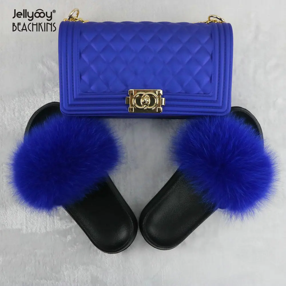Jellyooy BEACHKINS PVC Matte Jelly Purses Bag And Handbags With Fox Fur Slippers Match Fur Slides Sandals Sets, Many colors
Jellyooy BEACHKINS PVC Matte Jelly Purses Bag And Handbags With Fox Fur Slippers Match Fur Slides Sandals Sets, Many colors