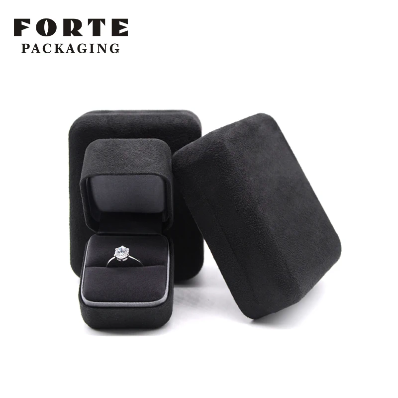 FORTE microfiber material jewelry boxes pendant box custom logo ring box, Customized
FORTE microfiber material jewelry boxes pendant box custom logo ring box, Customized