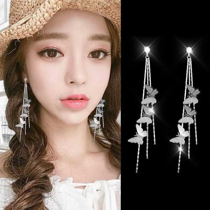 S925 silver butterfly tassel long earrings personalized gold butterfly earrings yiwu factory wholesale(EJR2192)
S925 silver butterfly tassel long earrings personalized gold butterfly earrings yiwu factory wholesale(EJR2192)