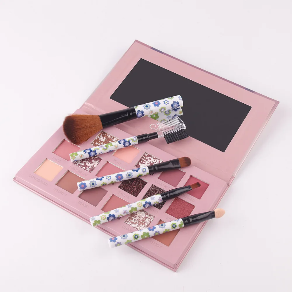 2021 Hot sale highly pigmented sombra de ojos natural makeup eyeshadow palette custom
2021 Hot sale highly pigmented sombra de ojos natural makeup eyeshadow palette custom