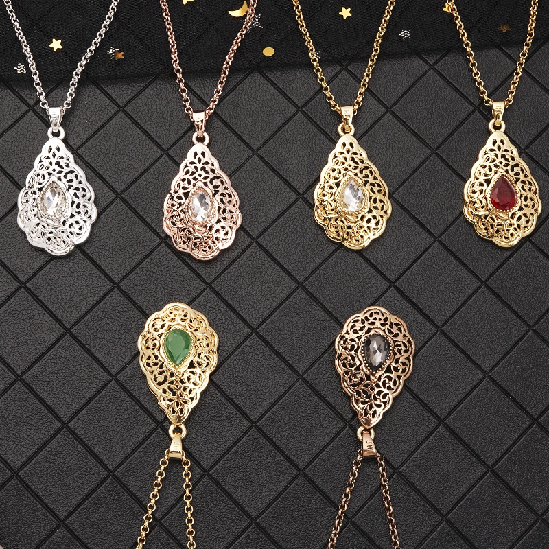 Algerian Classic Wedding Golden Necklace Drop Shape Crystal Pendant, Gold and silver
Algerian Classic Wedding Golden Necklace Drop Shape Crystal Pendant, Gold and silver