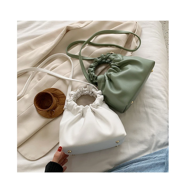 Wrinkled Round Handle Dumpling Messenger Bag for Women 2020 Designer Female Crossbody Bag Cloud Shoulder Bags INS Stylish Clutch, Customized color
Wrinkled Round Handle Dumpling Messenger Bag for Women 2020 Designer Female Crossbody Bag Cloud Shoulder Bags INS Stylish Clutch, Customized color