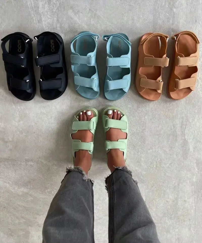 2021 Europe&American new arrival casual ultralight sandals flat plus size round toe soft sole gym sandals rome women shoes, Four colors or customized
2021 Europe&American new arrival casual ultralight sandals flat plus size round toe soft sole gym sandals rome women shoes, Four colors or customized