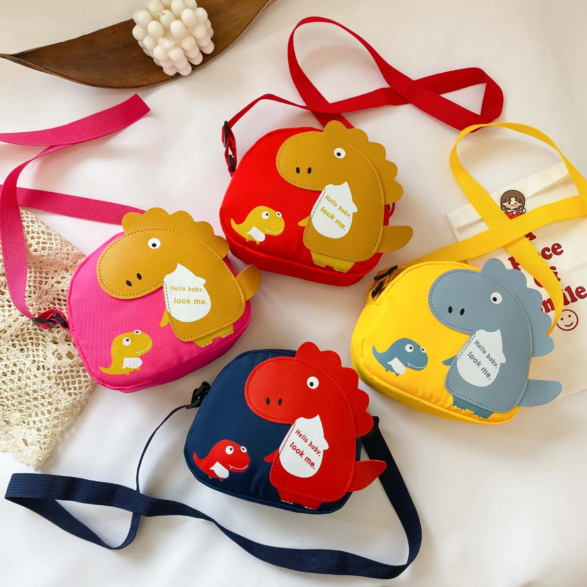 2021 korean style cartoon animals shape cute kids mini purse girls boy crossbody sling bags leather purse, Customized
2021 korean style cartoon animals shape cute kids mini purse girls boy crossbody sling bags leather purse, Customized
