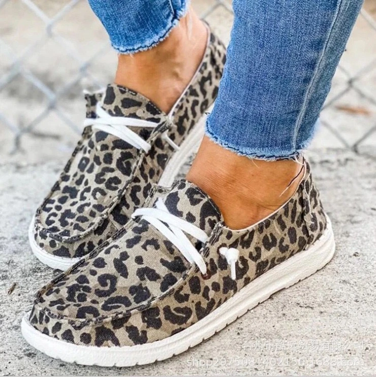 Wholesale Fashion Comfortable Leopard Canvas Shoes
Wholesale Fashion Comfortable Leopard Canvas Shoes