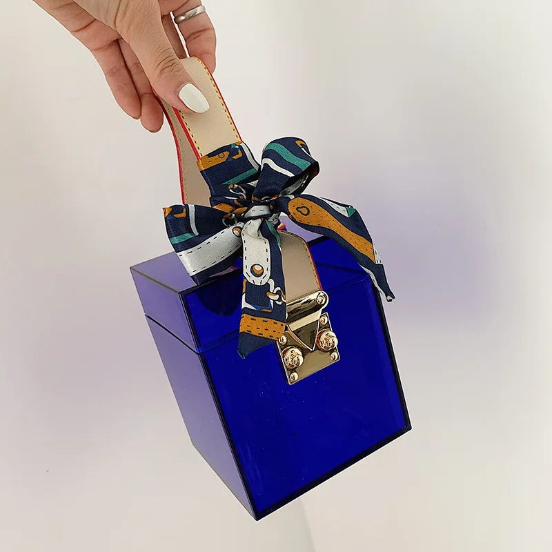 Women's Summer Small Square Acrylic Tote Bag Mini PVC jelly transparent ladies box clutch handbag
Women's Summer Small Square Acrylic Tote Bag Mini PVC jelly transparent ladies box clutch handbag