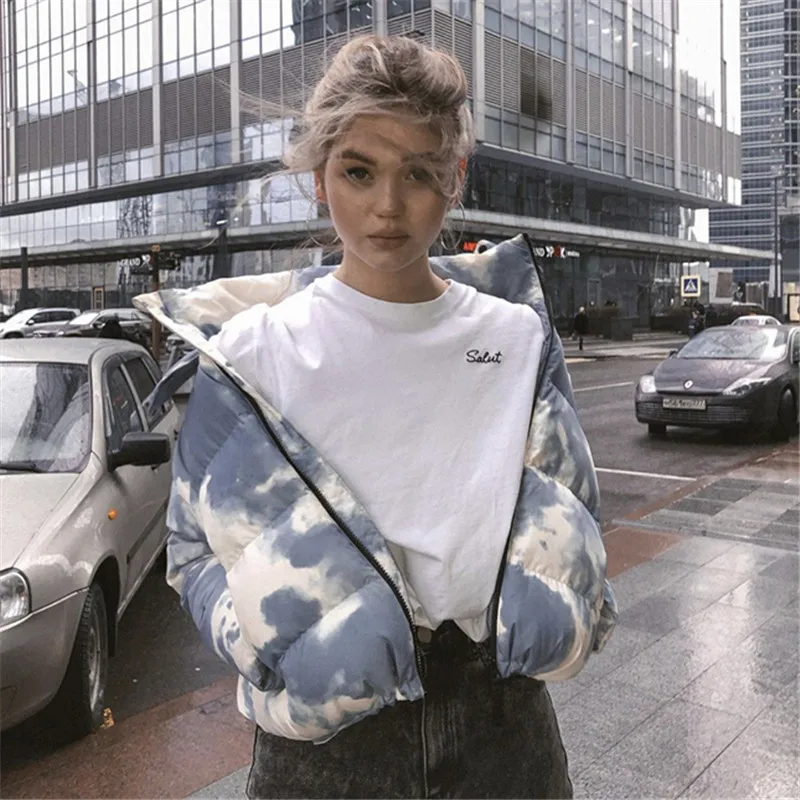 2020 New Arrivals Hot Selling Women Winter Hoodie Short Puffer Bubble Jacket Women Down Coats
2020 New Arrivals Hot Selling Women Winter Hoodie Short Puffer Bubble Jacket Women Down Coats