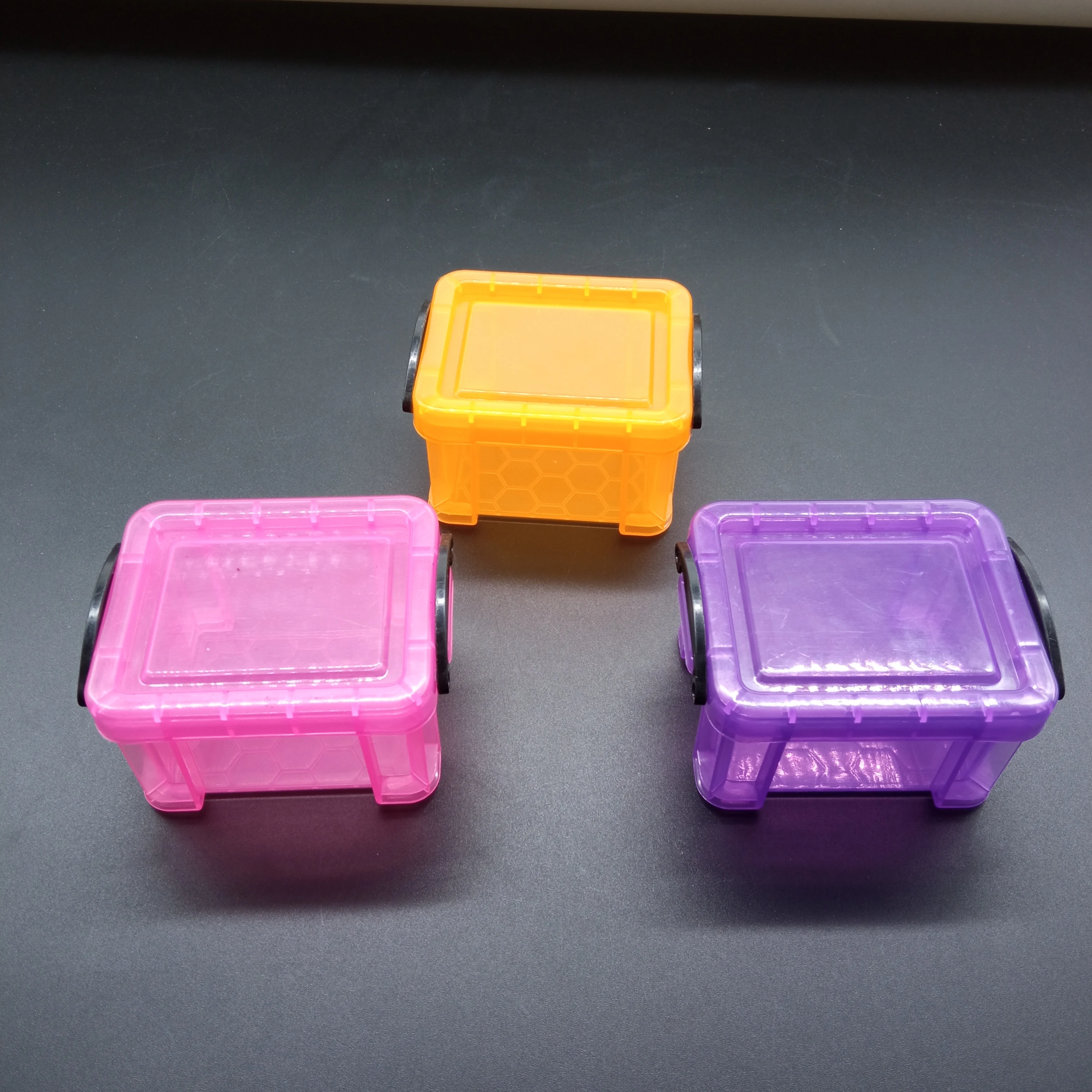 Stackable small storage box with lock lock multifunctional sealed waterproof plastic box
Stackable small storage box with lock lock multifunctional sealed waterproof plastic box