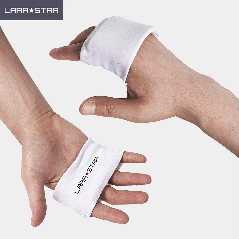 Fist Protective Silicone Gel For Boxing Use Knuckle Guard Handwrap Padding Boxing Accessories Gel Cover For Hand, Black/white
Fist Protective Silicone Gel For Boxing Use Knuckle Guard Handwrap Padding Boxing Accessories Gel Cover For Hand, Black/white