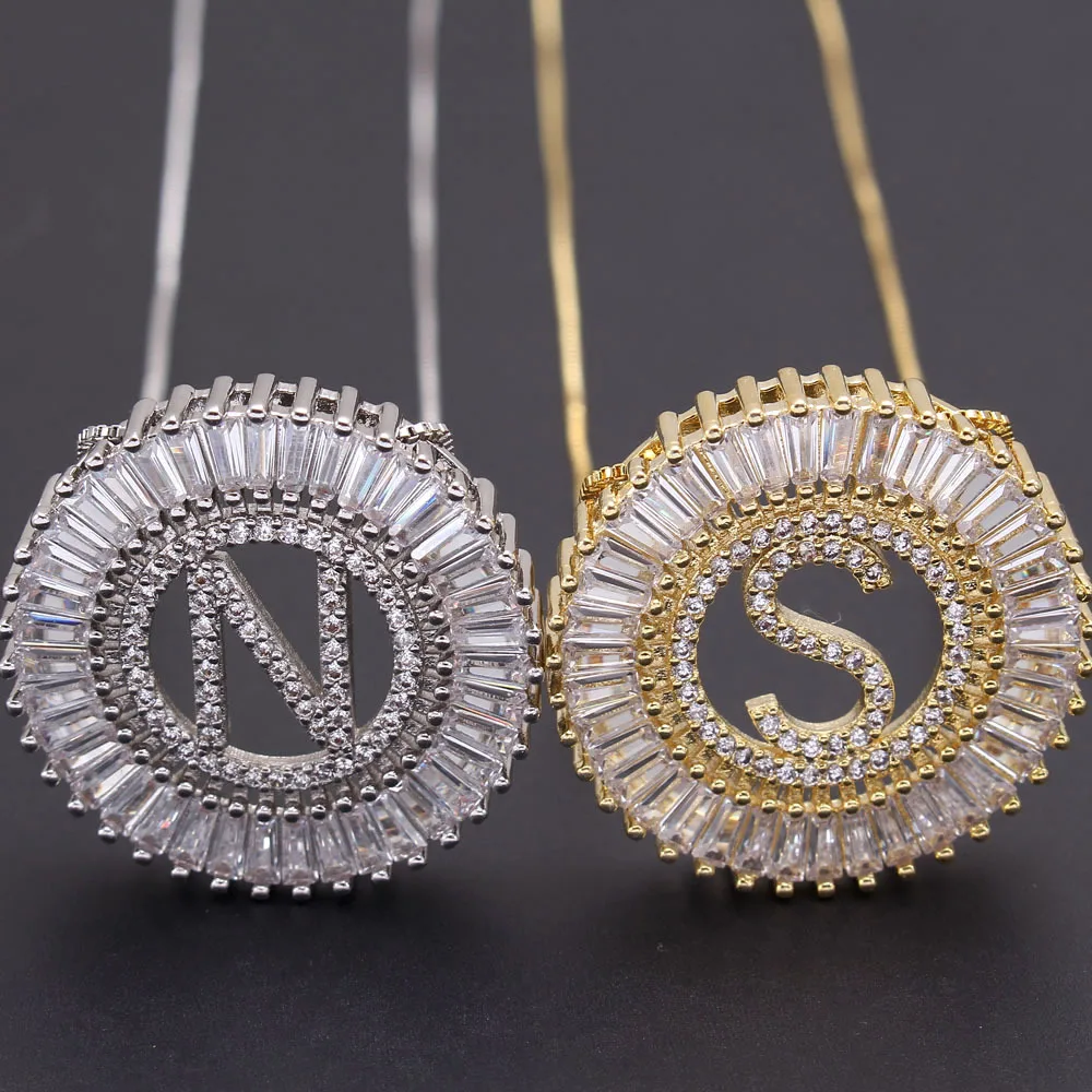 Luxury Top Zirconia CZ 26 English Letters Circle Pendant Necklace 18k Gold plated Copper Zircon Initial Necklace, Gold color
Luxury Top Zirconia CZ 26 English Letters Circle Pendant Necklace 18k Gold plated Copper Zircon Initial Necklace, Gold color