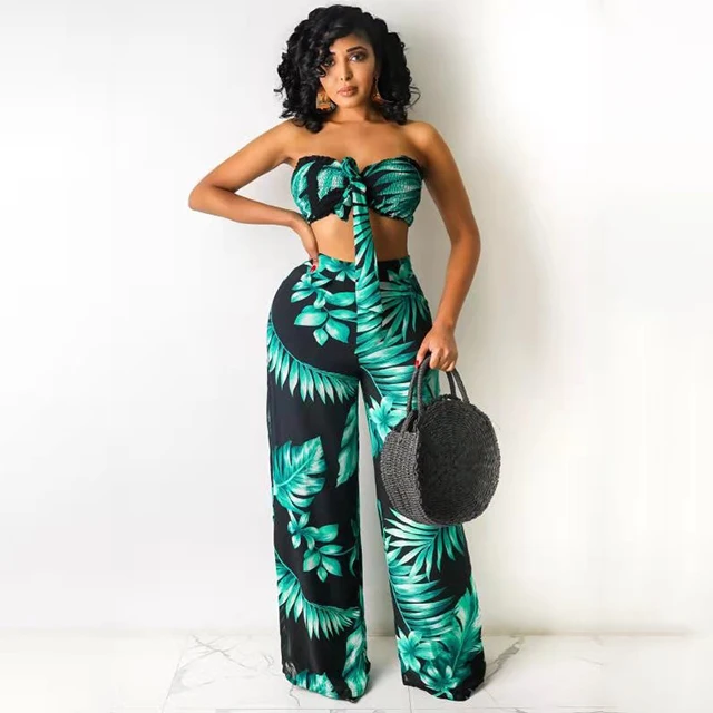 Strapless Copped Top With Wide-Leg Pants Contrast Color Printing Pleated Lace-Up Twist With Boot Cut Outfit -SM, Black,white
Strapless Copped Top With Wide-Leg Pants Contrast Color Printing Pleated Lace-Up Twist With Boot Cut Outfit -SM, Black,white