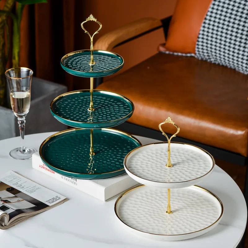 Three-tier cake plate dessert stand dessert plate living room fruit plate wedding birthday party gold wedding cake stand
Three-tier cake plate dessert stand dessert plate living room fruit plate wedding birthday party gold wedding cake stand