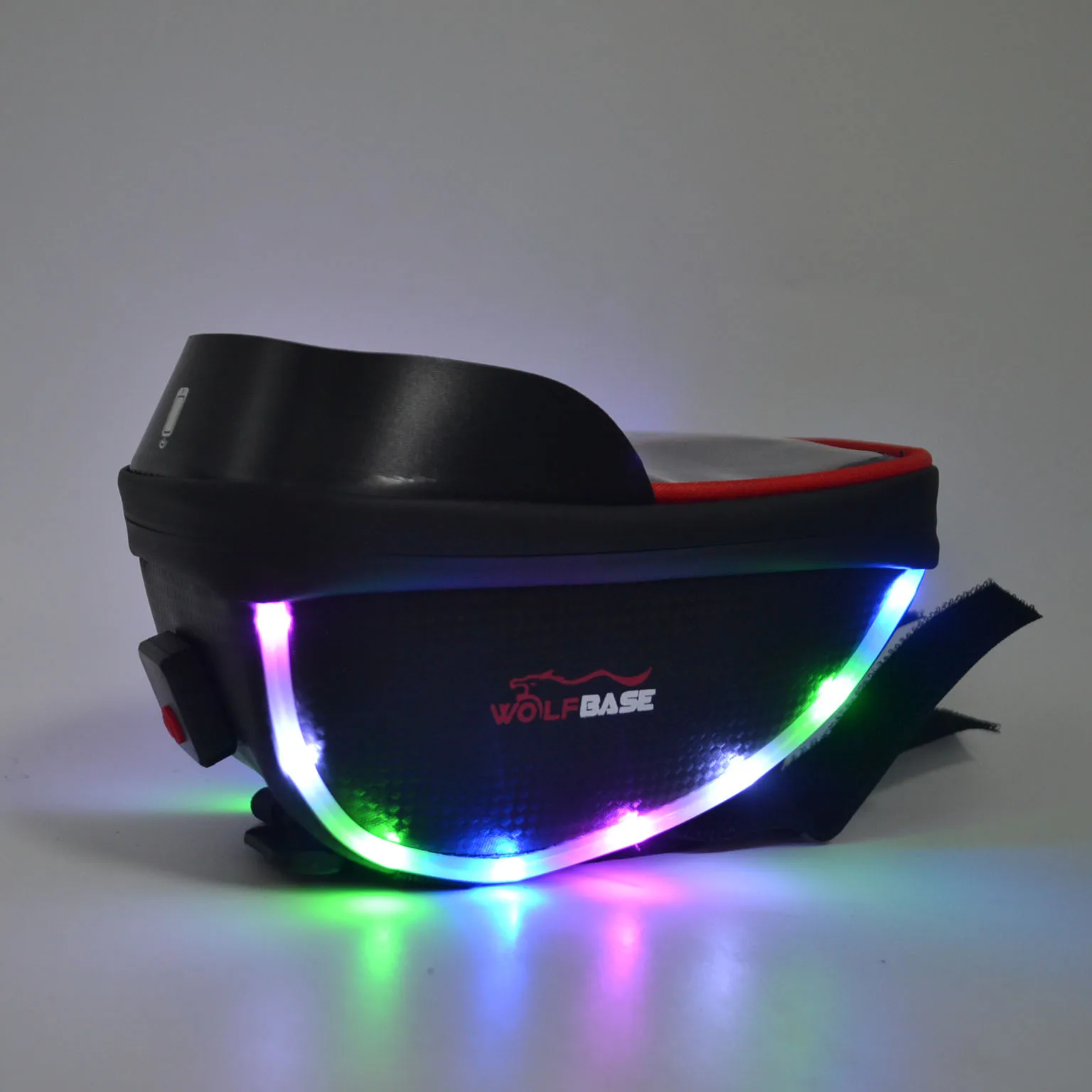 UMIONE 2021 New Products led Large Capacity Tube Frame light up Cycling Phone bag Waterproof led bicycle front bag
UMIONE 2021 New Products led Large Capacity Tube Frame light up Cycling Phone bag Waterproof led bicycle front bag