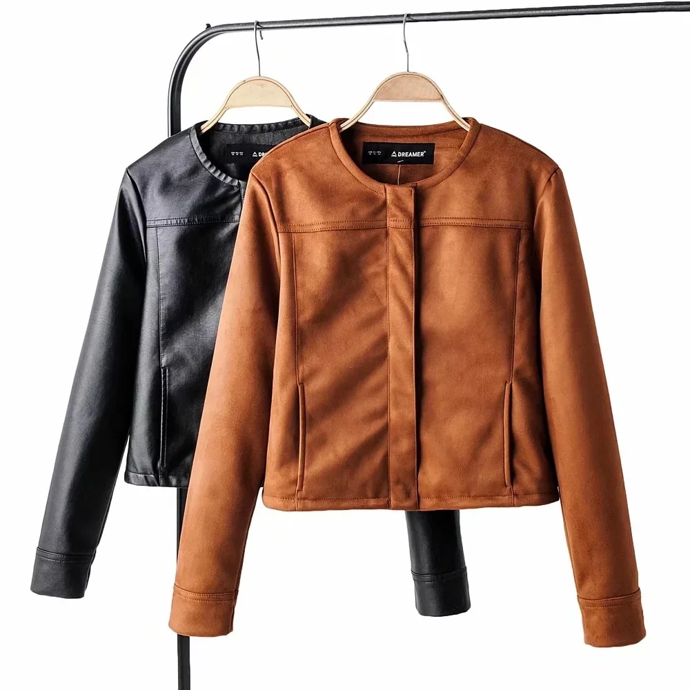 B61353A 2019 new European and American women's wear button down slim and short PU leather jacket
B61353A 2019 new European and American women's wear button down slim and short PU leather jacket
