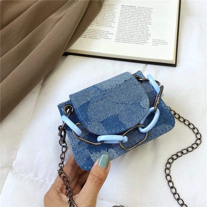 2021 Amazon new product mini bag denim fashion designer lipstick bag mini lady messenger bag
2021 Amazon new product mini bag denim fashion designer lipstick bag mini lady messenger bag