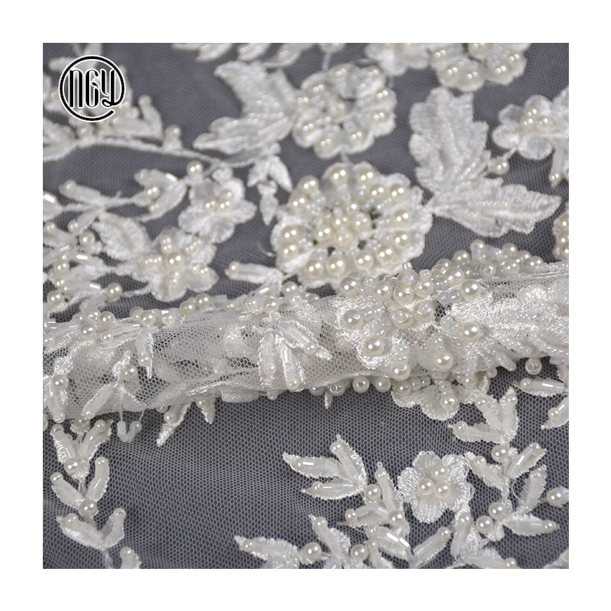 Luxury style latest hand made floral bridal white 3d heavy beaded lace fabric, As pictures or customized
Luxury style latest hand made floral bridal white 3d heavy beaded lace fabric, As pictures or customized