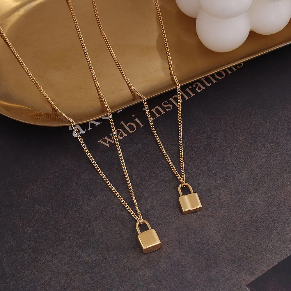 3 Design Fashion 316L Stainless Steel 18K Gold Plated Lock Pendant Necklace Women, Gold,rose gold,silver
3 Design Fashion 316L Stainless Steel 18K Gold Plated Lock Pendant Necklace Women, Gold,rose gold,silver