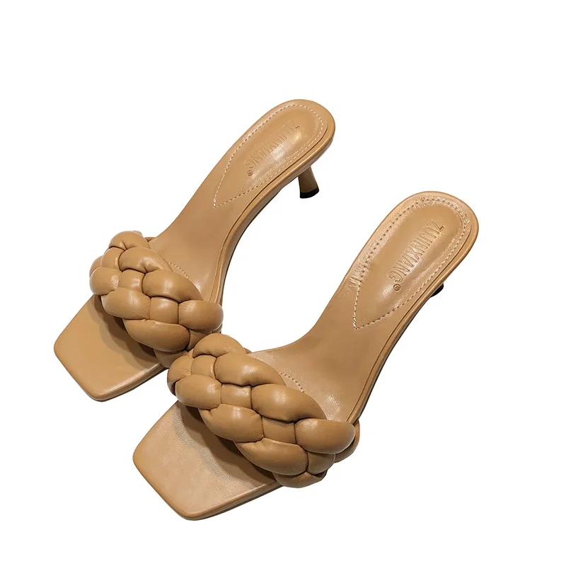 Woman Sandals Shoes High Heels Summer Weave Sandals Women Leather Slides Square Toe Slippers Pu Plastic Picture Outdoor Slippers
Woman Sandals Shoes High Heels Summer Weave Sandals Women Leather Slides Square Toe Slippers Pu Plastic Picture Outdoor Slippers