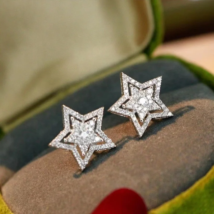 New Arrival White Gold Stud Earrings Certified Real Natural Diamond Earring Fashion Star Design for Women Engagement Earrings, Picture shows
New Arrival White Gold Stud Earrings Certified Real Natural Diamond Earring Fashion Star Design for Women Engagement Earrings, Picture shows