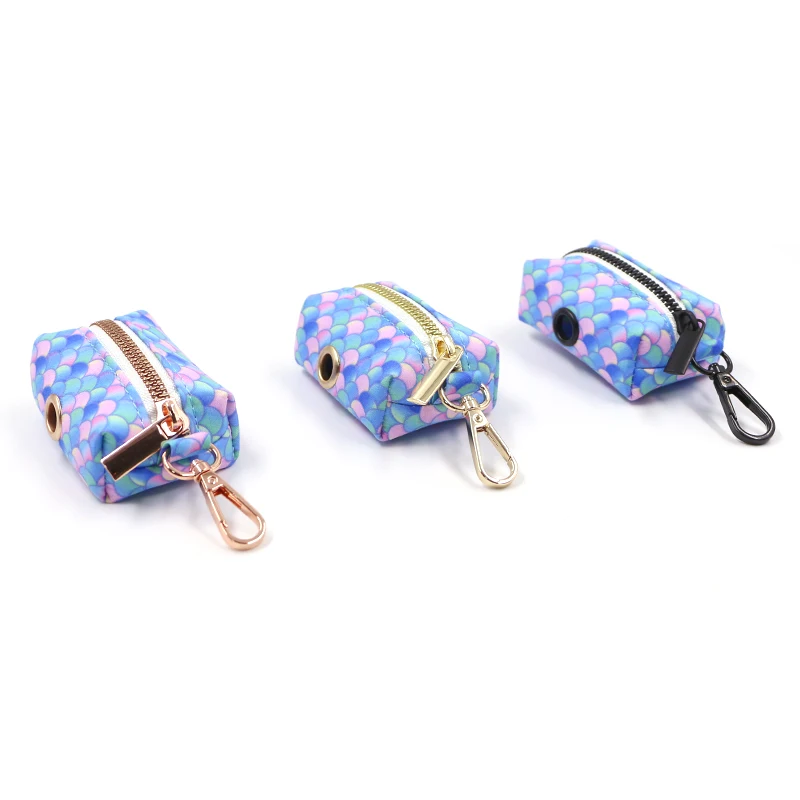 2021 new arrive dog poop bag holder custom cotton fabric quality nice printing patterns puppy poop bag holder carrier, Colorful
2021 new arrive dog poop bag holder custom cotton fabric quality nice printing patterns puppy poop bag holder carrier, Colorful