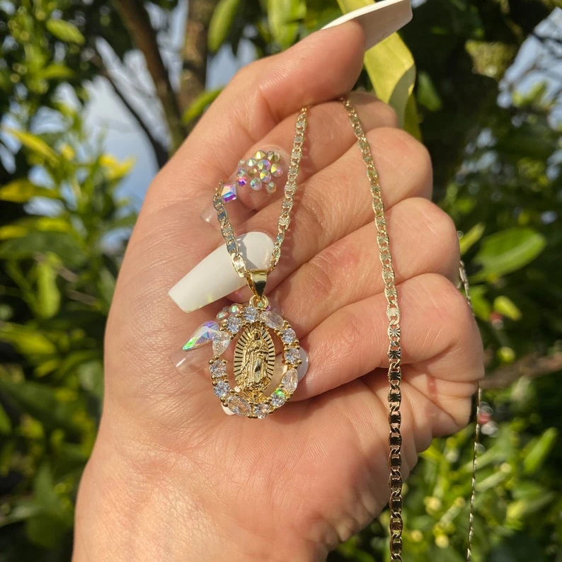 2021 Fashion Gold Chain Zircon Necklace Virgin Mary Butterfly Pendant Necklace for Women Men Jewelry
2021 Fashion Gold Chain Zircon Necklace Virgin Mary Butterfly Pendant Necklace for Women Men Jewelry