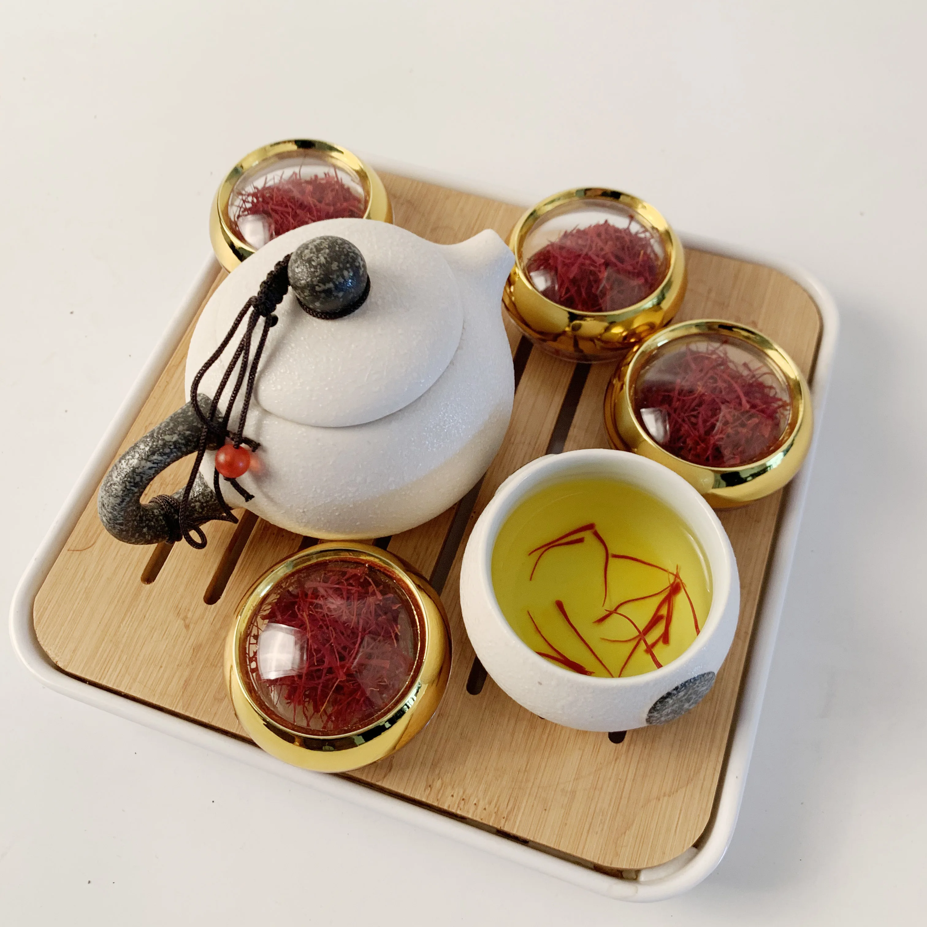 Support customization kesar afghan afghanistan saffron spice pure saffron price safrone
Support customization kesar afghan afghanistan saffron spice pure saffron price safrone