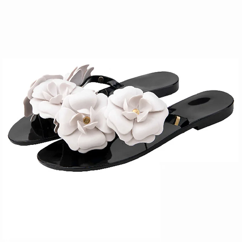 Summer New Outdoor Women's Jelly slippers with flowers Fashion Flat Heel Shiny Beach Sandals, As shown in the figure
Summer New Outdoor Women's Jelly slippers with flowers Fashion Flat Heel Shiny Beach Sandals, As shown in the figure