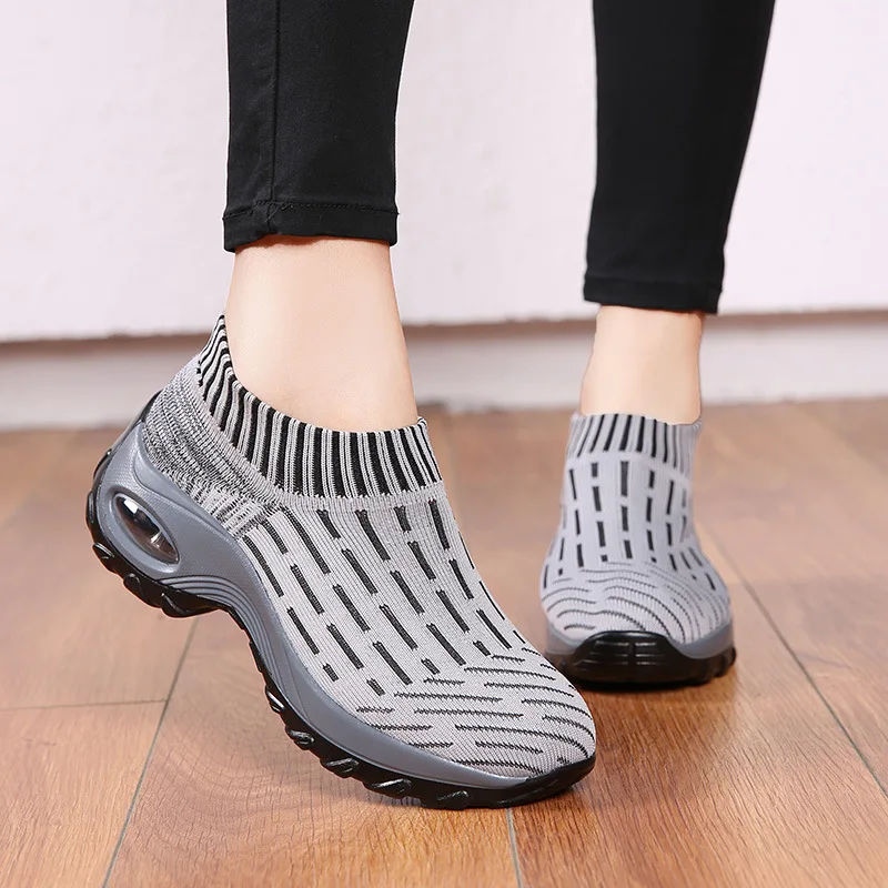 Shoes Mesh Breathable Knit Spring Summer Women Sport Running Soft Footwear Sneakers Fashion
Shoes Mesh Breathable Knit Spring Summer Women Sport Running Soft Footwear Sneakers Fashion