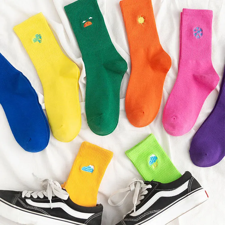 Lady Fashion New Design Weather Fashion Women Socks Embroider Tube Crew Socks For Women, Picture
Lady Fashion New Design Weather Fashion Women Socks Embroider Tube Crew Socks For Women, Picture