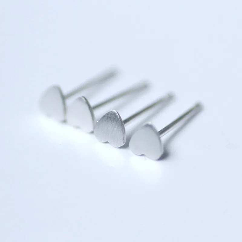 Jewelry Gift 925 Sterling Silver Plain Simple Love Heart Stud Earrings Tiny Matte Original Heart Earrings
Jewelry Gift 925 Sterling Silver Plain Simple Love Heart Stud Earrings Tiny Matte Original Heart Earrings