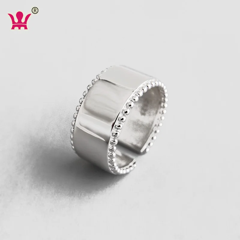 Korean S925 Sterling Silver Ring INS Simple Beads Side Glossy Female Ring Open Silver Ring
Korean S925 Sterling Silver Ring INS Simple Beads Side Glossy Female Ring Open Silver Ring