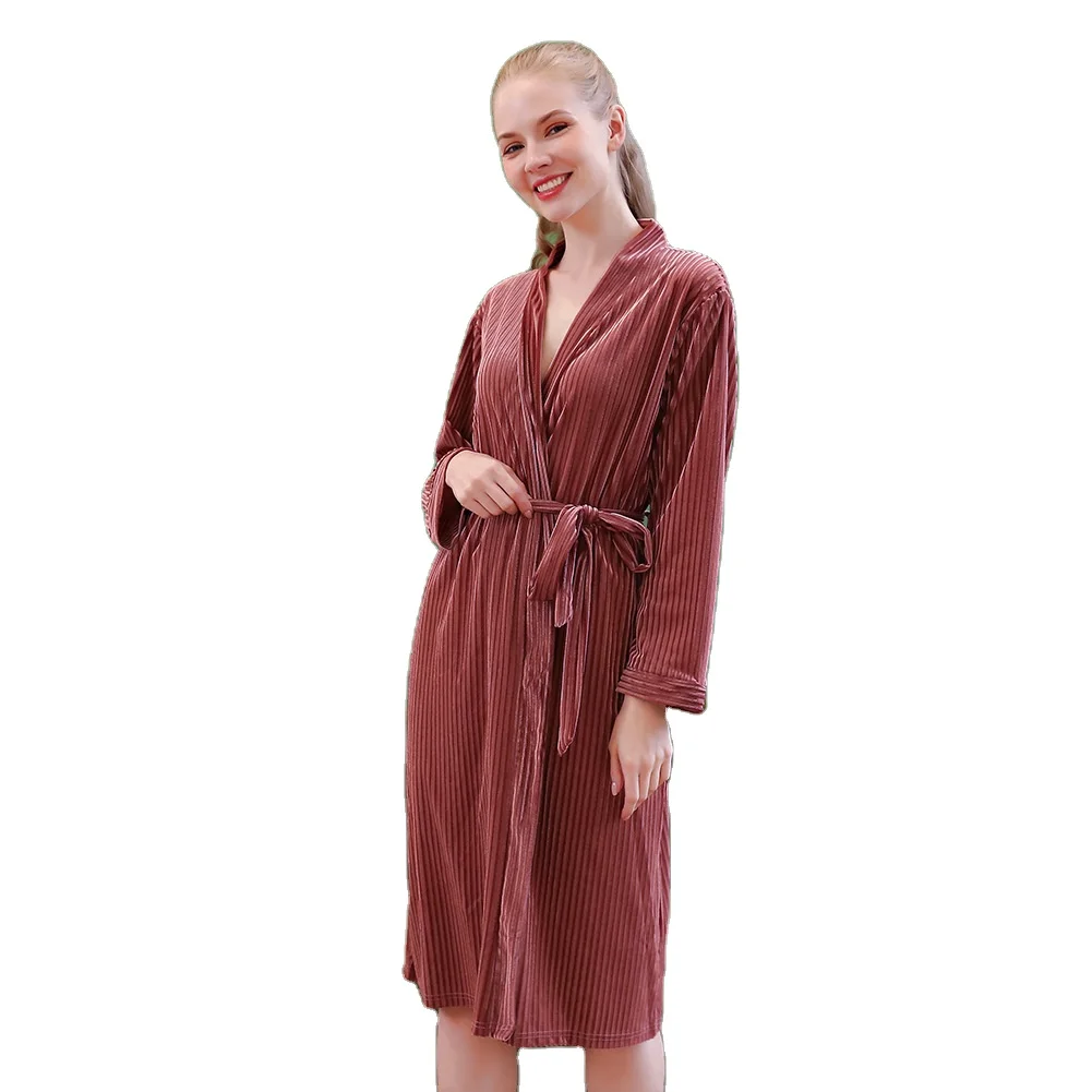 Hot Sale Winter Velvet Long Women's Long Sleeve Robe Bathrobe Women's Sleepwear Sexy Night Dress, Picture shows
Hot Sale Winter Velvet Long Women's Long Sleeve Robe Bathrobe Women's Sleepwear Sexy Night Dress, Picture shows