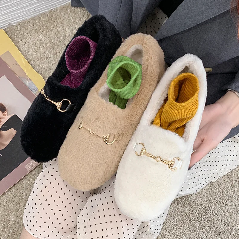 New Fashion Pantoufle En Peluche Cotton Wool Thick-soled Winter Wear Fleece Cotton Ladies Fluffy Slippers
New Fashion Pantoufle En Peluche Cotton Wool Thick-soled Winter Wear Fleece Cotton Ladies Fluffy Slippers