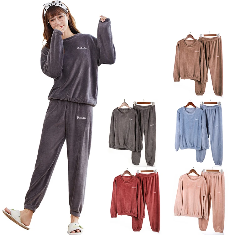 New Designer Plain Color Letter Embroidered Polyester Coral Fleece Sleepwear Luxury Women 2 Piece Set Pajamas, Picture show
New Designer Plain Color Letter Embroidered Polyester Coral Fleece Sleepwear Luxury Women 2 Piece Set Pajamas, Picture show