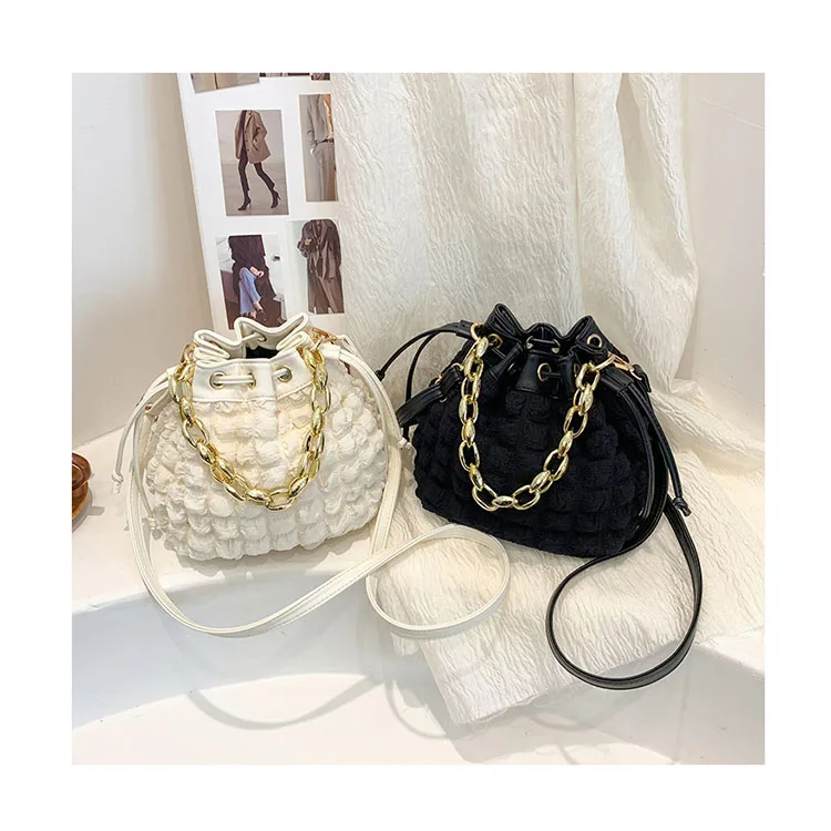 High Luxury Ladies Plaid Bucket Shoulder Purses Acrylic Chains Handle Drawstring Plaid Handbags for Women Ins Designer Hand Bags
High Luxury Ladies Plaid Bucket Shoulder Purses Acrylic Chains Handle Drawstring Plaid Handbags for Women Ins Designer Hand Bags
