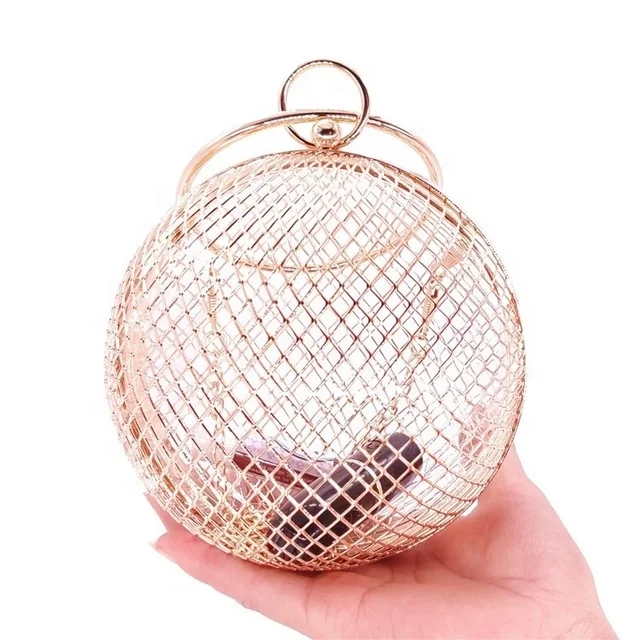 Metal Hollow Dinner Bag Handmade Tennis Handbag Wedding Banquet Alloy Lock Messenger Bag, Gold
Metal Hollow Dinner Bag Handmade Tennis Handbag Wedding Banquet Alloy Lock Messenger Bag, Gold