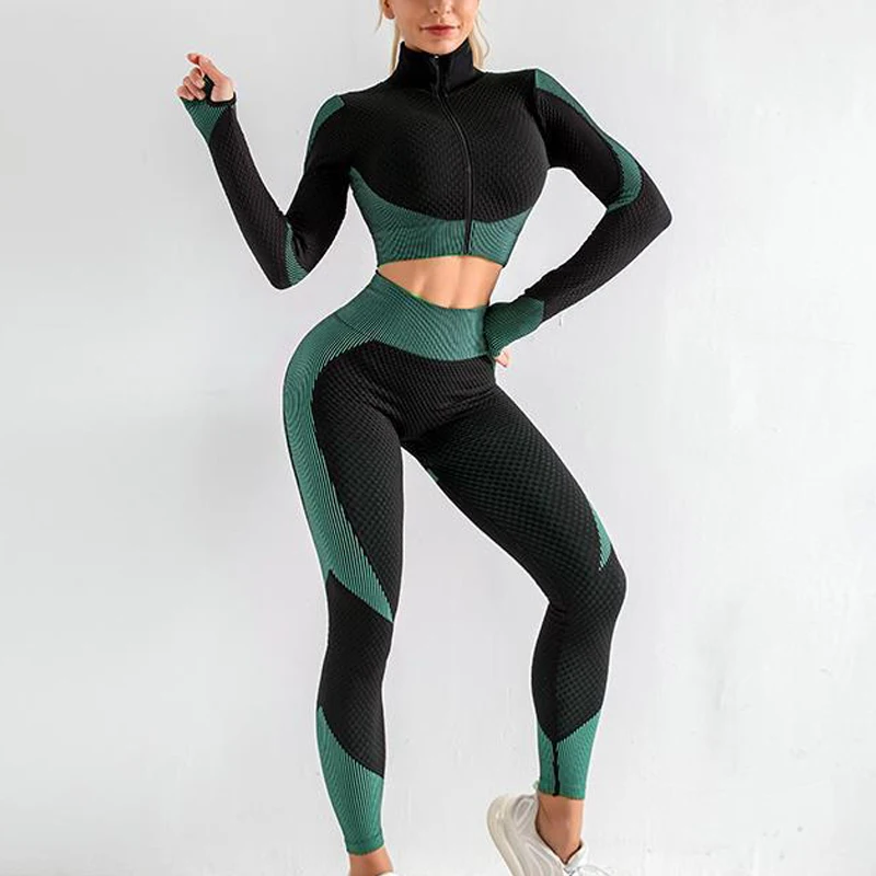 Seamless yoga suit female Women Sports Sets ( 3-piece sets ) sports bra + long-sleeved fitness top + leggings pants
Seamless yoga suit female Women Sports Sets ( 3-piece sets ) sports bra + long-sleeved fitness top + leggings pants