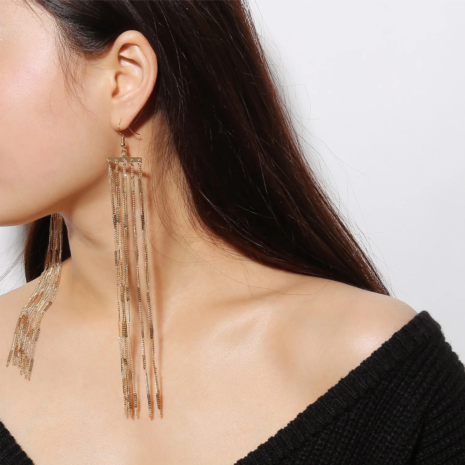 New Ladies Super Long Tassel Drop Dangle Earrings Gold Silver Color Big Large Vintage Metal Earrings Jewelry Gift, Customized color
New Ladies Super Long Tassel Drop Dangle Earrings Gold Silver Color Big Large Vintage Metal Earrings Jewelry Gift, Customized color