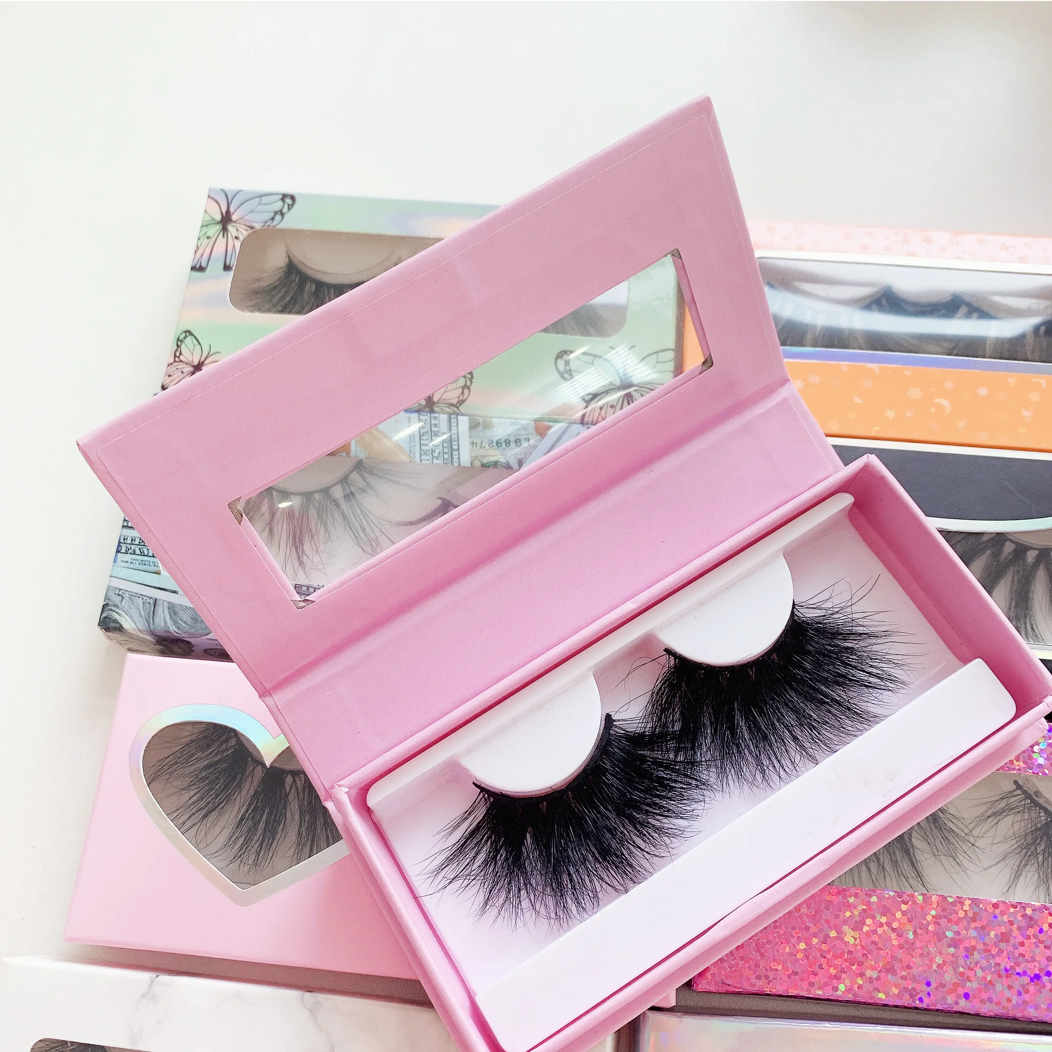 wholesale fluffy eye lash vendors hand made pink lash boxes vendor supplies natural full strip 3d 25mm mink lashes, Black color
wholesale fluffy eye lash vendors hand made pink lash boxes vendor supplies natural full strip 3d 25mm mink lashes, Black color