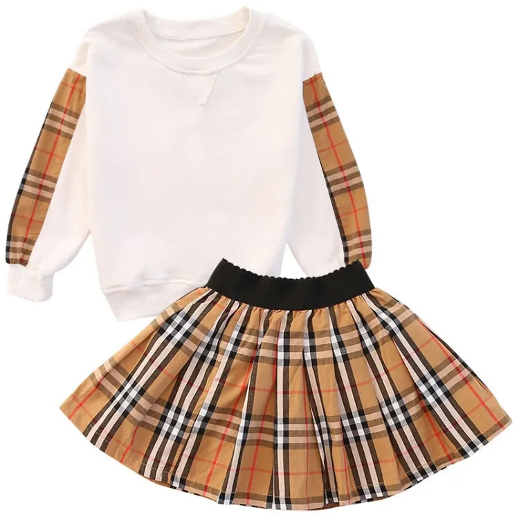 Wholesale toddler girls Boutique plaid patchwork sweatshirt top with plaid skirt 2 pcs Clothing set
Wholesale toddler girls Boutique plaid patchwork sweatshirt top with plaid skirt 2 pcs Clothing set