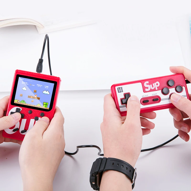 Fast Shipping Wholesale Good Quality 3.0 Inch Gamepad Handheld 2 Players Consola Games 400 in 1
Fast Shipping Wholesale Good Quality 3.0 Inch Gamepad Handheld 2 Players Consola Games 400 in 1