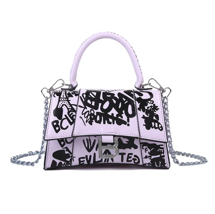 Net celebrity same bag female bag new 2021 fashion graffiti painted printed hourglass messenger bag
Net celebrity same bag female bag new 2021 fashion graffiti painted printed hourglass messenger bag