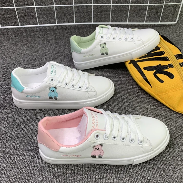 1802 comfortable write casual leather luxury casual ladies white shoes- lady casual for girls
1802 comfortable write casual leather luxury casual ladies white shoes- lady casual for girls